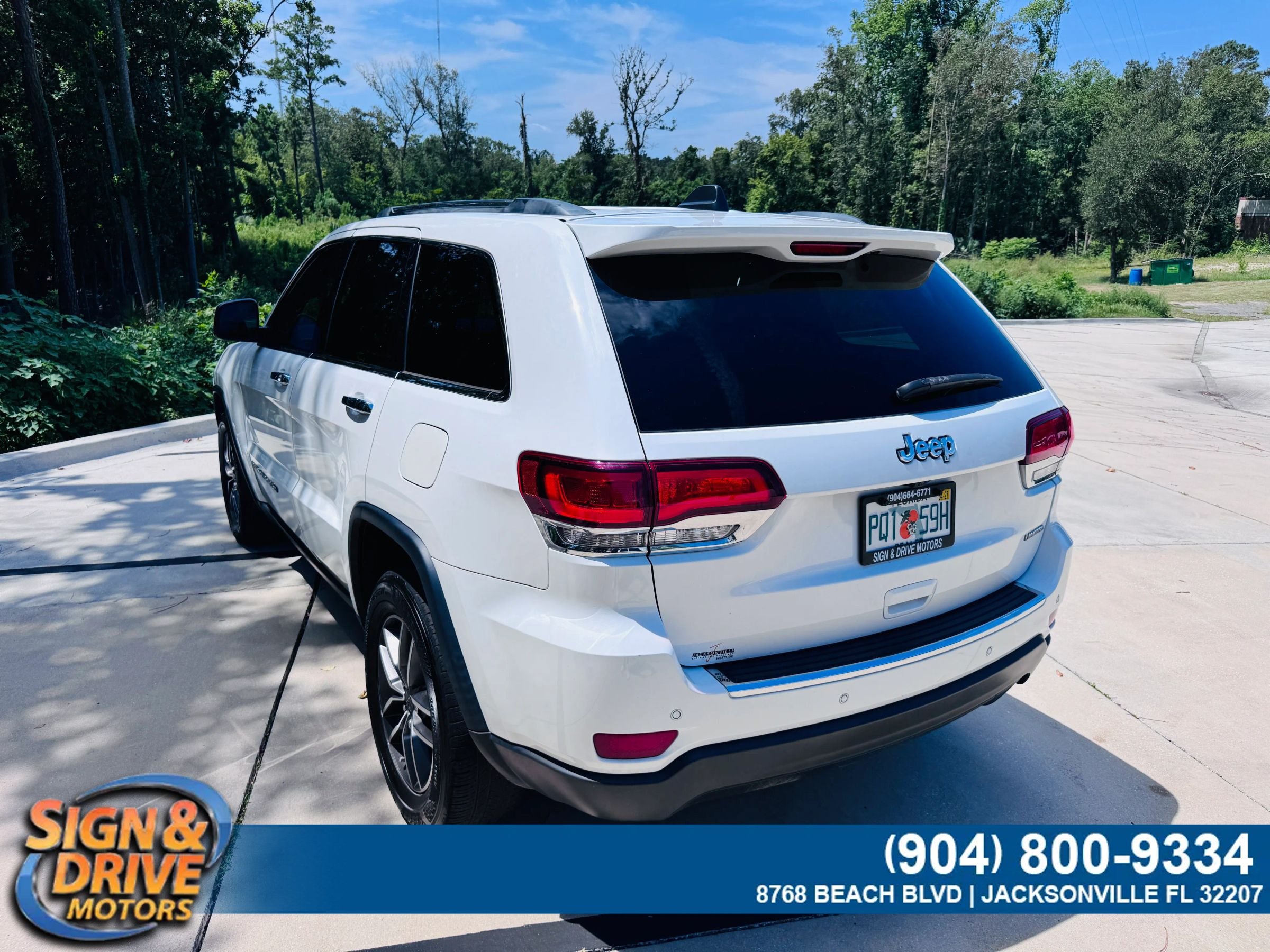 Used 2022 Jeep Grand Cherokee Limited RWD image 4