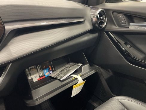 New 2026 Chevrolet Equinox LT w/ Convenience Package II image 18