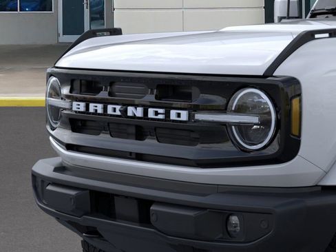 New 2025 Ford Bronco Outer Banks image 19