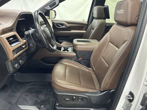 Certified 2023 Chevrolet Suburban High Country w/ Advanced Technology Package AWD/4WD image 10