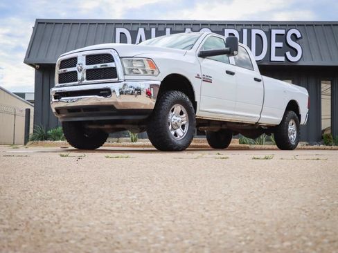 Used 2016 RAM 3500 Tradesman w/ Chrome Appearance Group AWD/4WD image 36