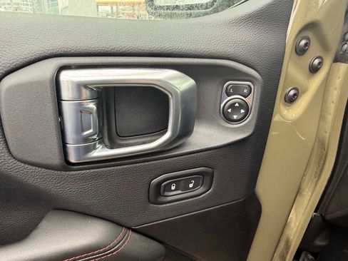 New 2026 Jeep Wrangler Unlimited Rubicon 392 w/ Quick Order Package 27X Moab AWD/4WD image 7