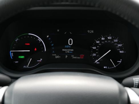 Certified 2025 Toyota Sienna XLE w/ XLE Plus Package image 21