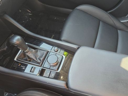 Used 2025 MAZDA MAZDA3 s FWD image 24