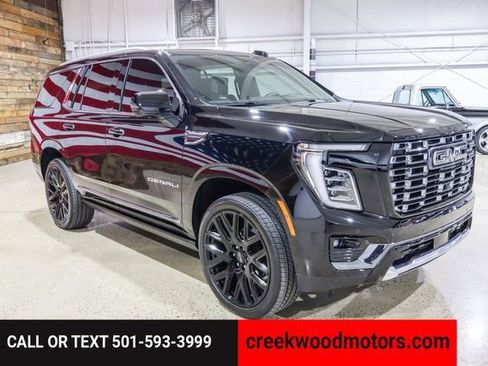 Used 2025 GMC Yukon Denali Ultimate AWD/4WD image 2