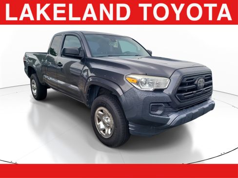 Used 2018 Toyota Tacoma SR RWD image 1