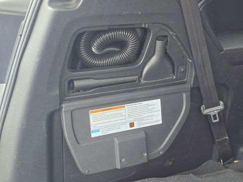 Used 2018 Honda Odyssey Elite image 15