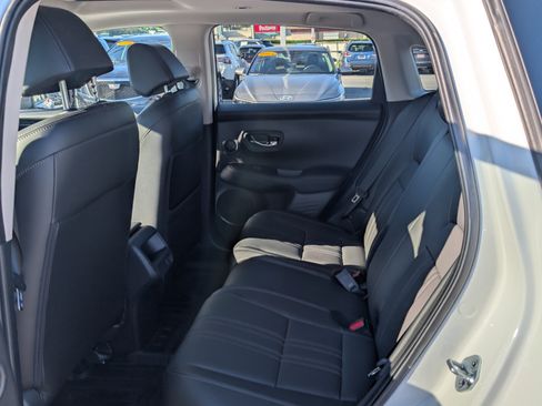 Used 2025 Honda HR-V EX-L image 13