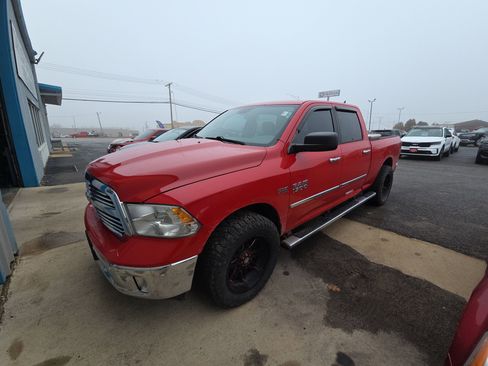 Used 2015 RAM 1500 Big Horn image 3