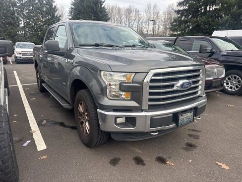Used 2016 Ford F150 XLT w/ Equipment Group 301A Mid image 2
