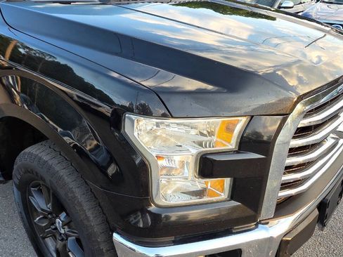 Used 2015 Ford F150 XLT w/ Equipment Group 302A Luxury AWD/4WD image 22