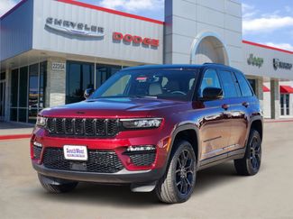 New 2025 Jeep Grand Cherokee Limited video 2