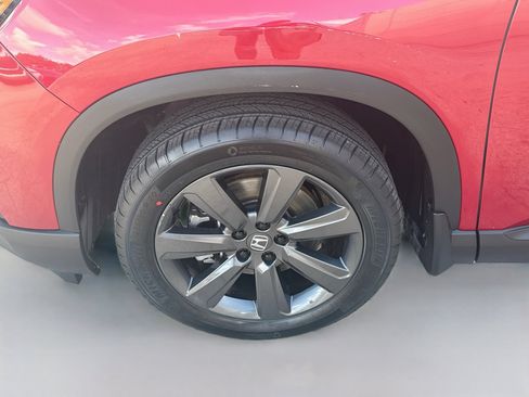 Certified 2024 Honda Pilot Sport image 36