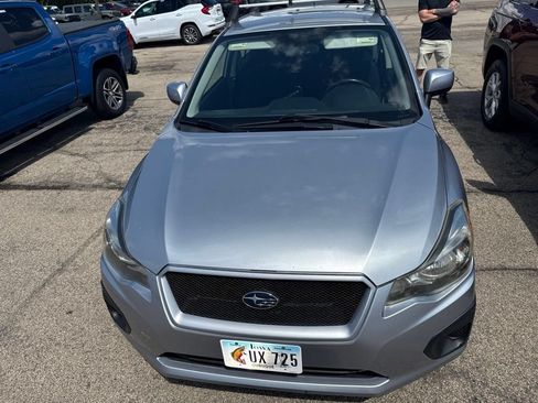 Used 2012 Subaru Impreza 2.0i Premium AWD/4WD image 2