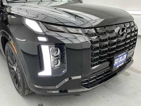 Used 2025 Hyundai Palisade Calligraphy image 27
