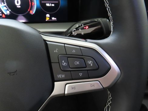 New 2026 Volkswagen Tiguan SE image 15