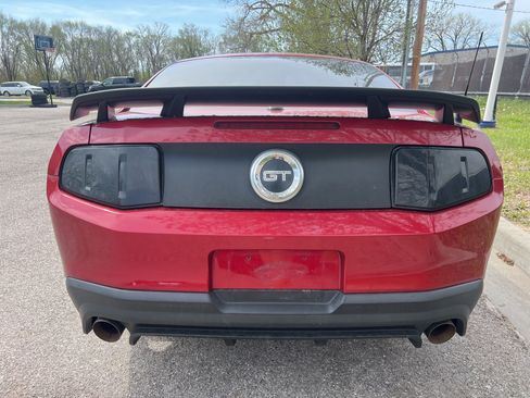 Used 2012 Ford Mustang GT Premium RWD image 6