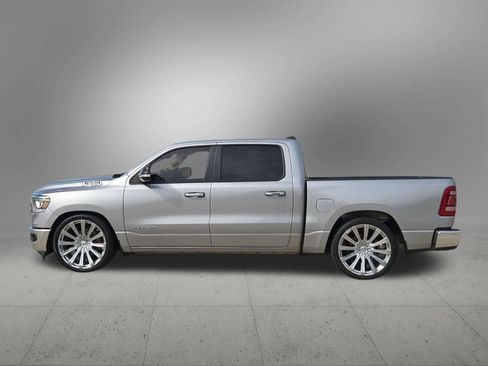 Used 2019 RAM 1500 Big Horn RWD image 3