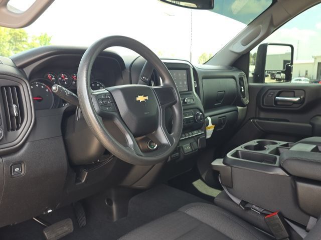 Used 2025 Chevrolet Silverado 2500 Custom w/ Custom Value Package AWD/4WD image 24