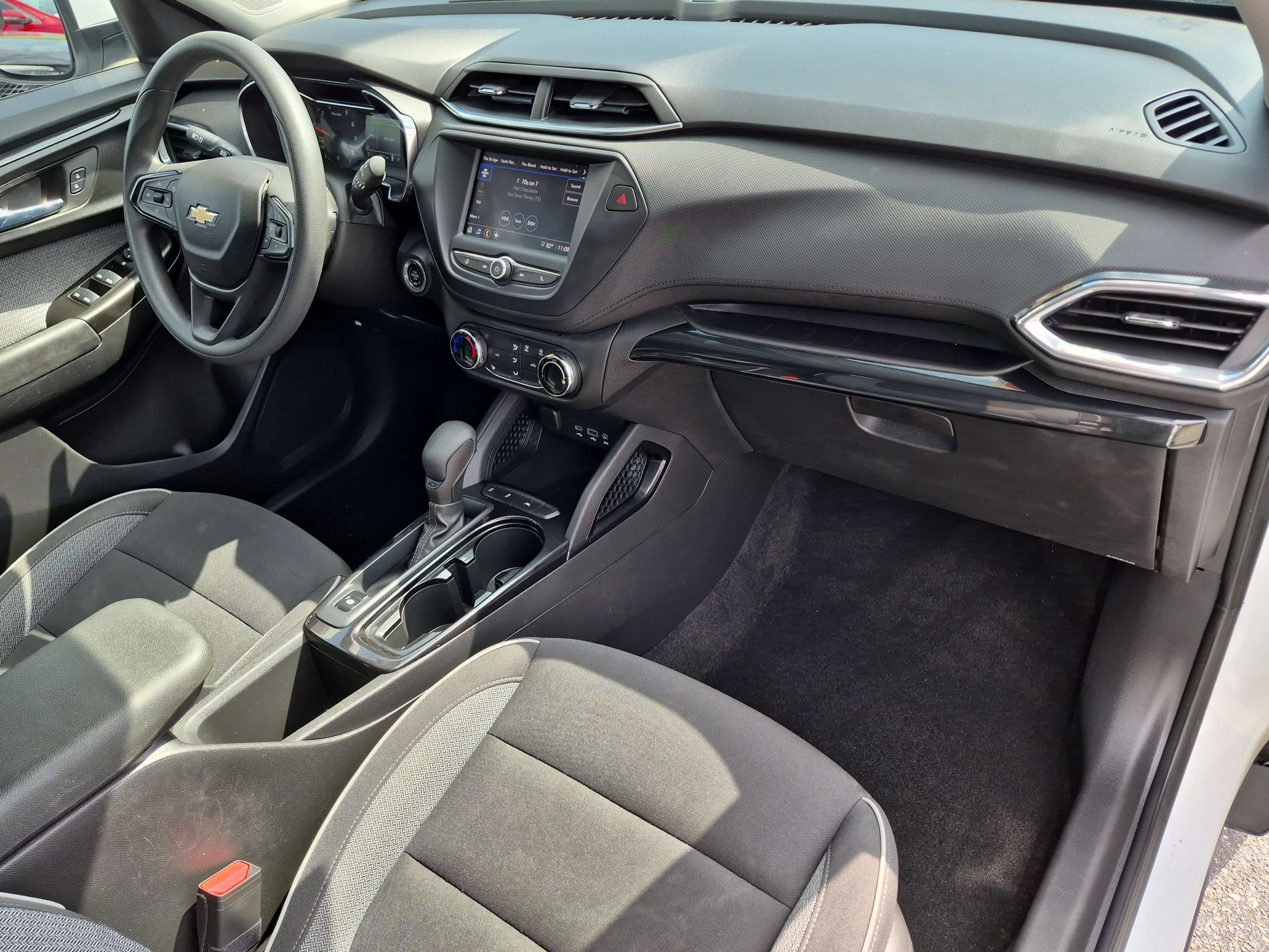 Used 2023 Chevrolet TrailBlazer LT FWD image 36