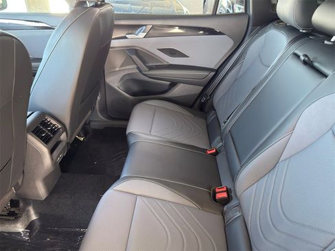 New 2026 Volkswagen Tiguan SE R-Line image 26