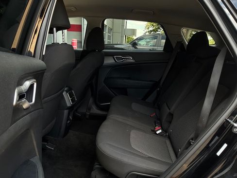 Used 2026 Kia Sportage LX FWD image 11