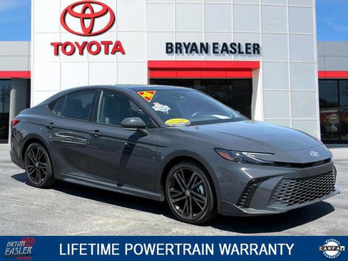 Used 2025 Toyota Camry XSE w/ Premium Package FWD image 1