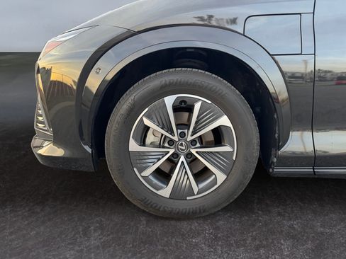 Used 2023 Lexus RZ 450e Premium w/ Technology Package image 9