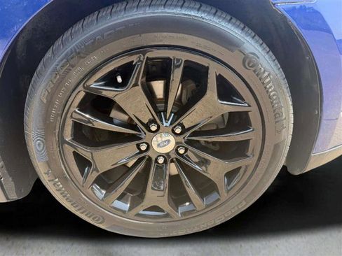 Used 2013 Ford Taurus Limited image 17