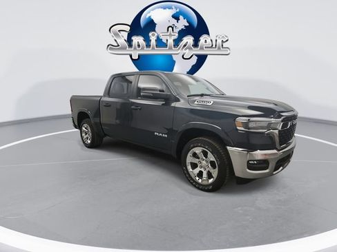 New 2025 RAM 1500 Big Horn AWD/4WD image 3