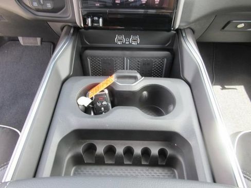 New 2025 RAM 2500 Laramie image 23