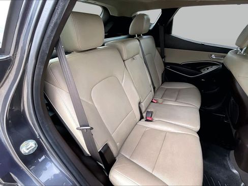 Used 2018 Hyundai Santa Fe Sport w/ 2.4L Tech Package 04 FWD image 19