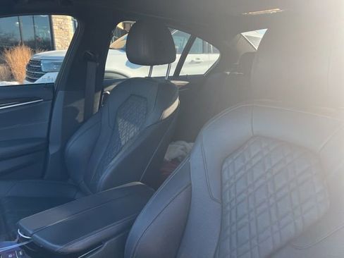 Used 2021 BMW 530i xDrive w/ Convenience Package image 6