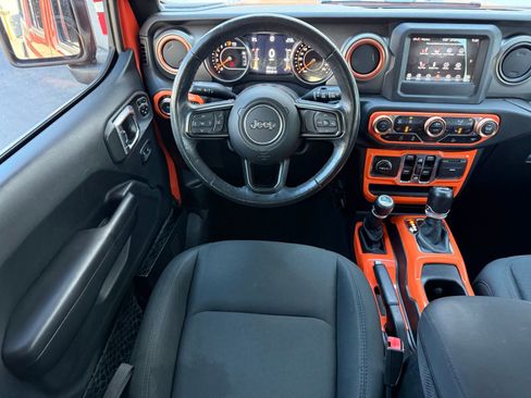 Used 2019 Jeep Wrangler Unlimited Sport S image 25