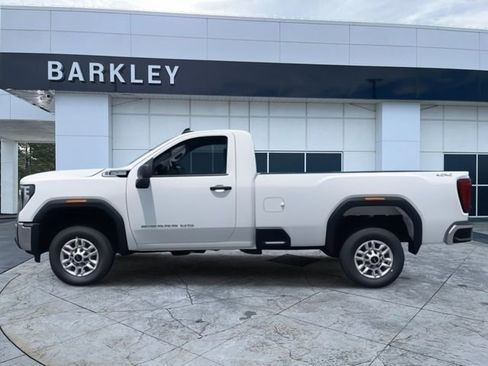 New 2025 GMC Sierra 2500 Pro w/ Convenience Package AWD/4WD image 4