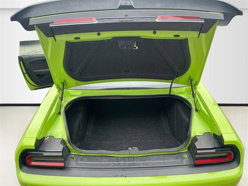 Used 2023 Dodge Challenger R/T Scat Pack image 25