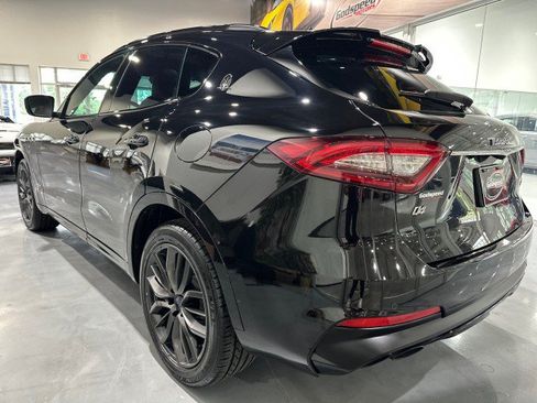 Used 2019 Maserati Levante GranSport AWD/4WD image 32