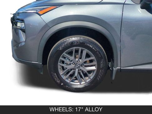 Used 2026 Nissan Rogue S FWD image 11