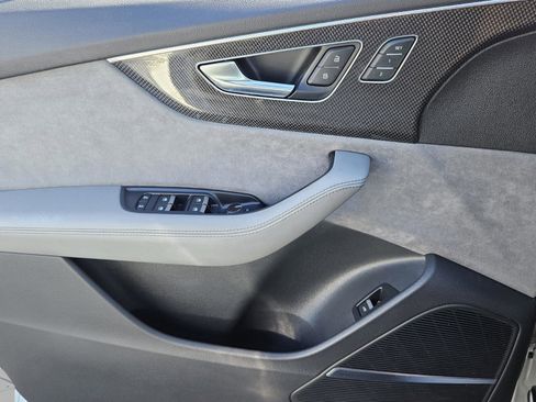 Used 2022 Audi SQ8 Prestige w/ Prestige Package image 54