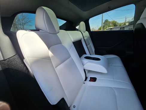 Used 2023 Tesla Model Y Long Range image 63