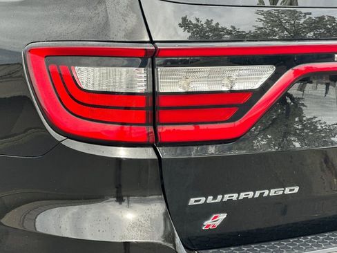 Used 2021 Dodge Durango SXT image 25