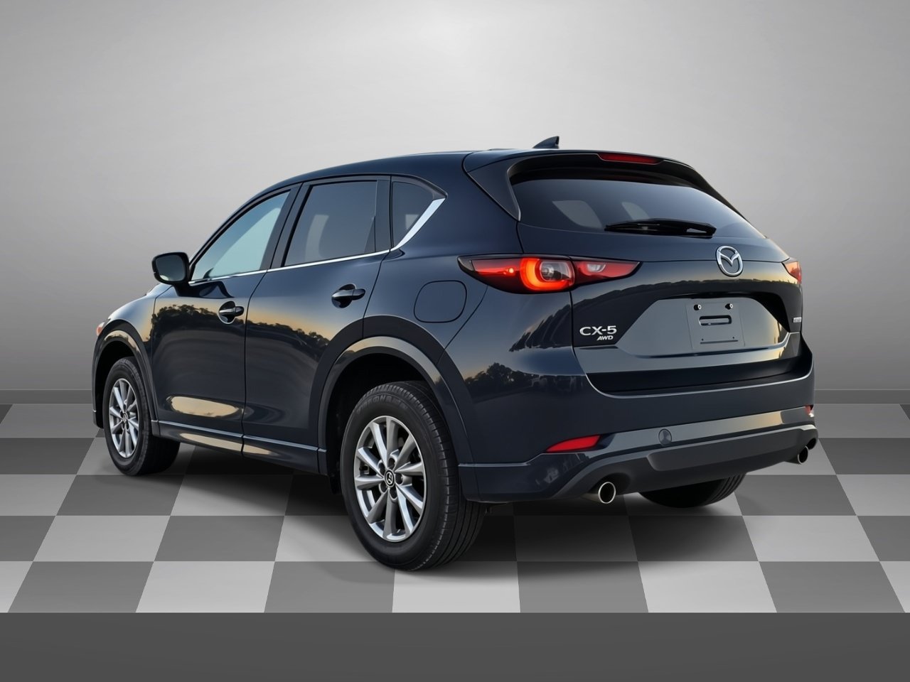 Used 2025 MAZDA CX-5 AWD 2.5 S w/ Preferred Package image 4