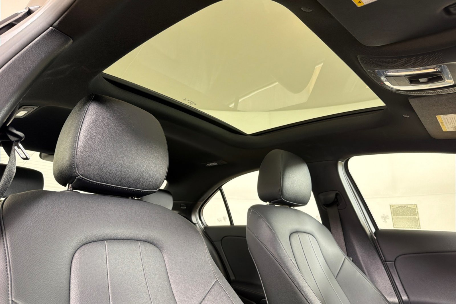 Used 2022 Mercedes-Benz A 220 image 15