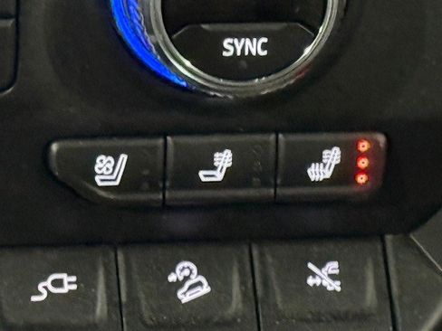 Certified 2022 GMC Sierra 1500 Denali w/ Denali Premium Package image 23