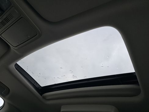 New 2026 Honda Odyssey Elite image 3