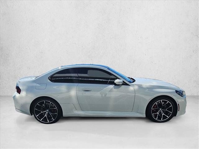 Used 2026 BMW M2 w/ Lighting Package RWD image 4