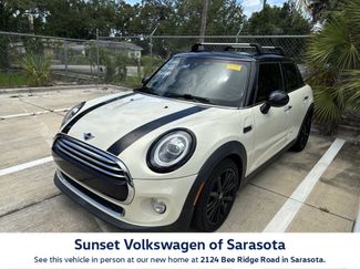 Used 2019 MINI Cooper 4-Door Hardtop FWD video 1