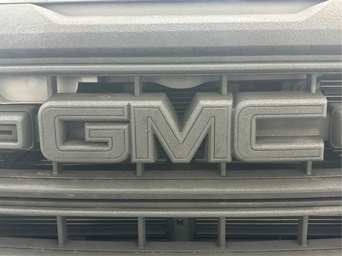 Used 2017 GMC Sierra 1500 SLE w/ SLE Value Package image 34