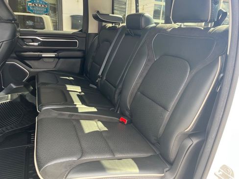 Used 2022 RAM 1500 Laramie AWD/4WD image 22
