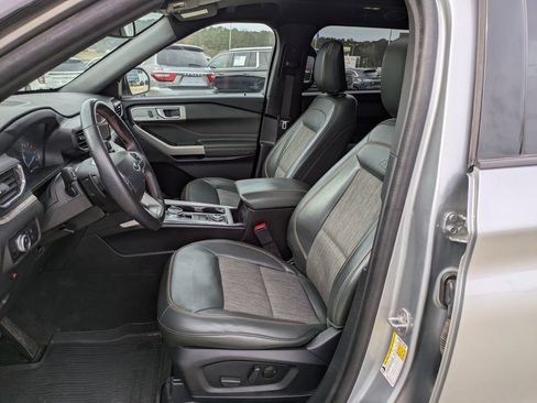 Used 2022 Ford Explorer Timberline w/ Timberline Technology Package image 7